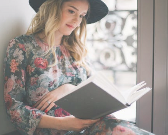 Read these 9 books for 9 months of pregnancy to become a better mom